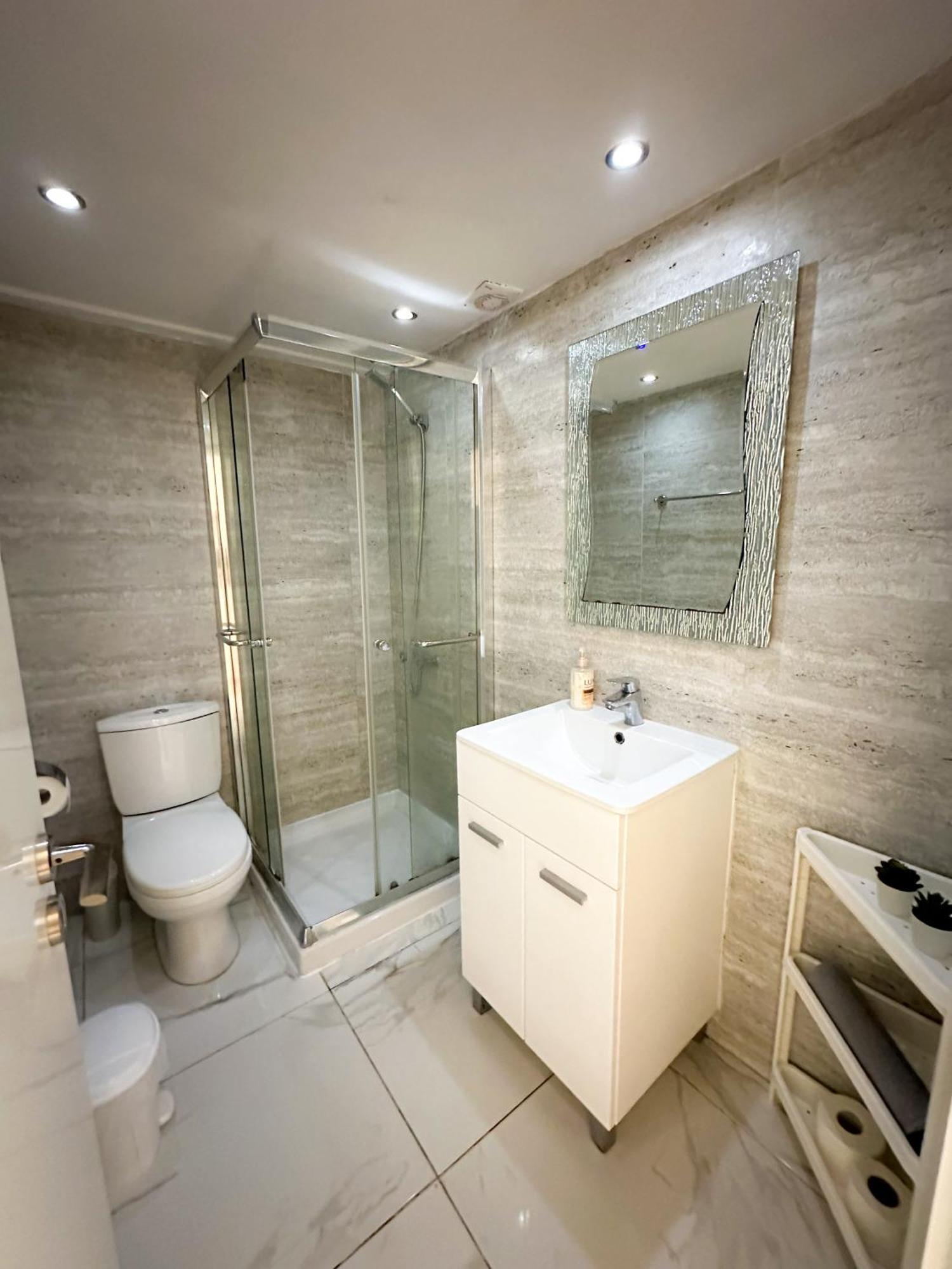 Real Center Apartment Larnaca Exterior photo